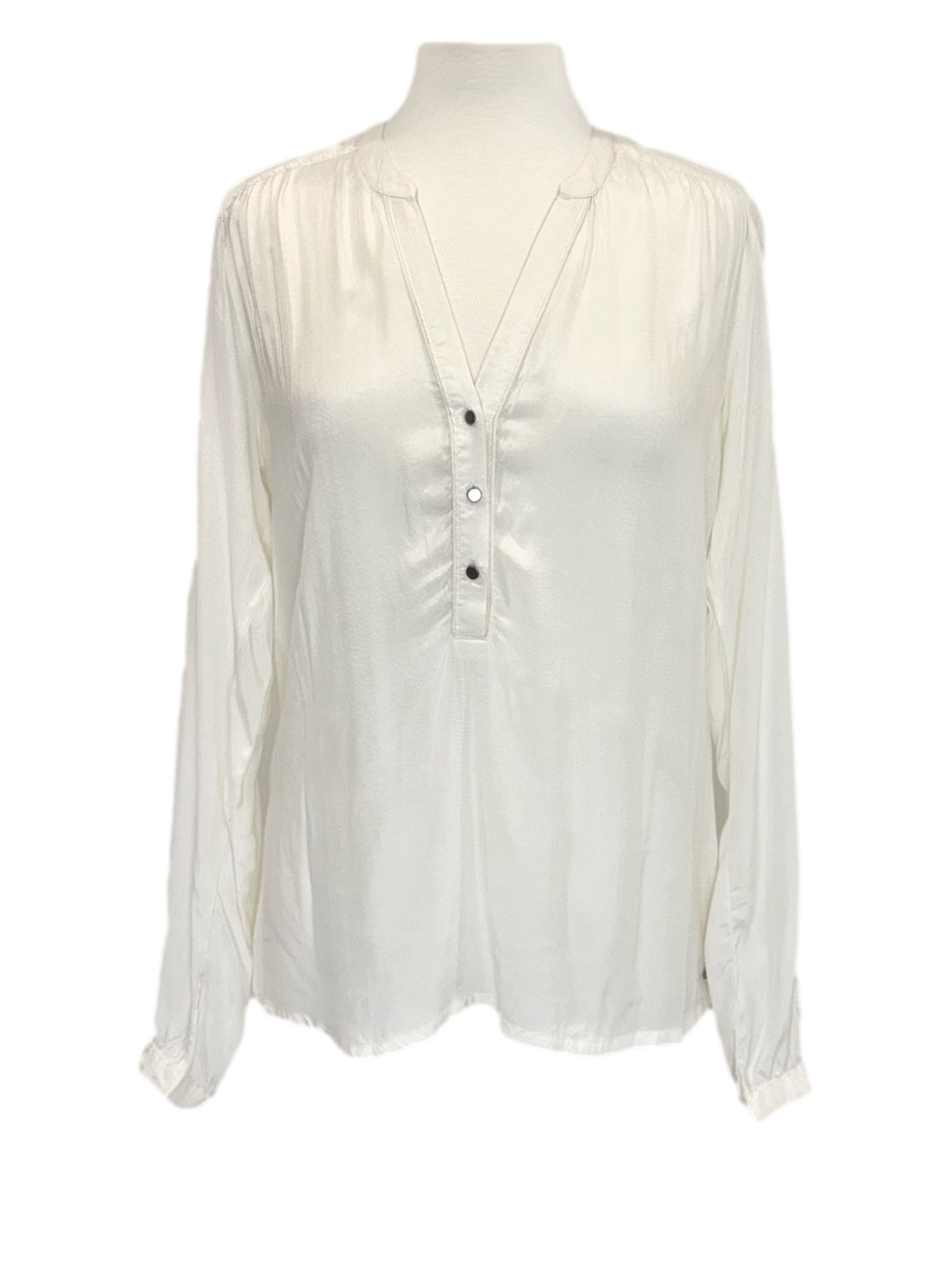 Garcia light cream pullover blouse